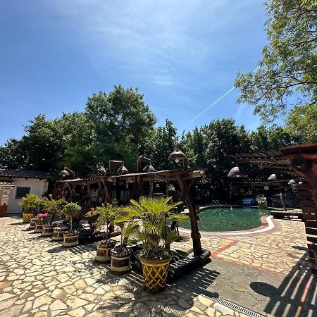 Ara E Vjeter Resort Velipojë Esterno foto