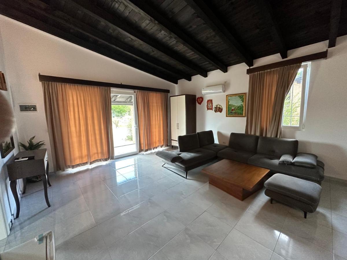 Ara E Vjeter Resort Velipojë Esterno foto